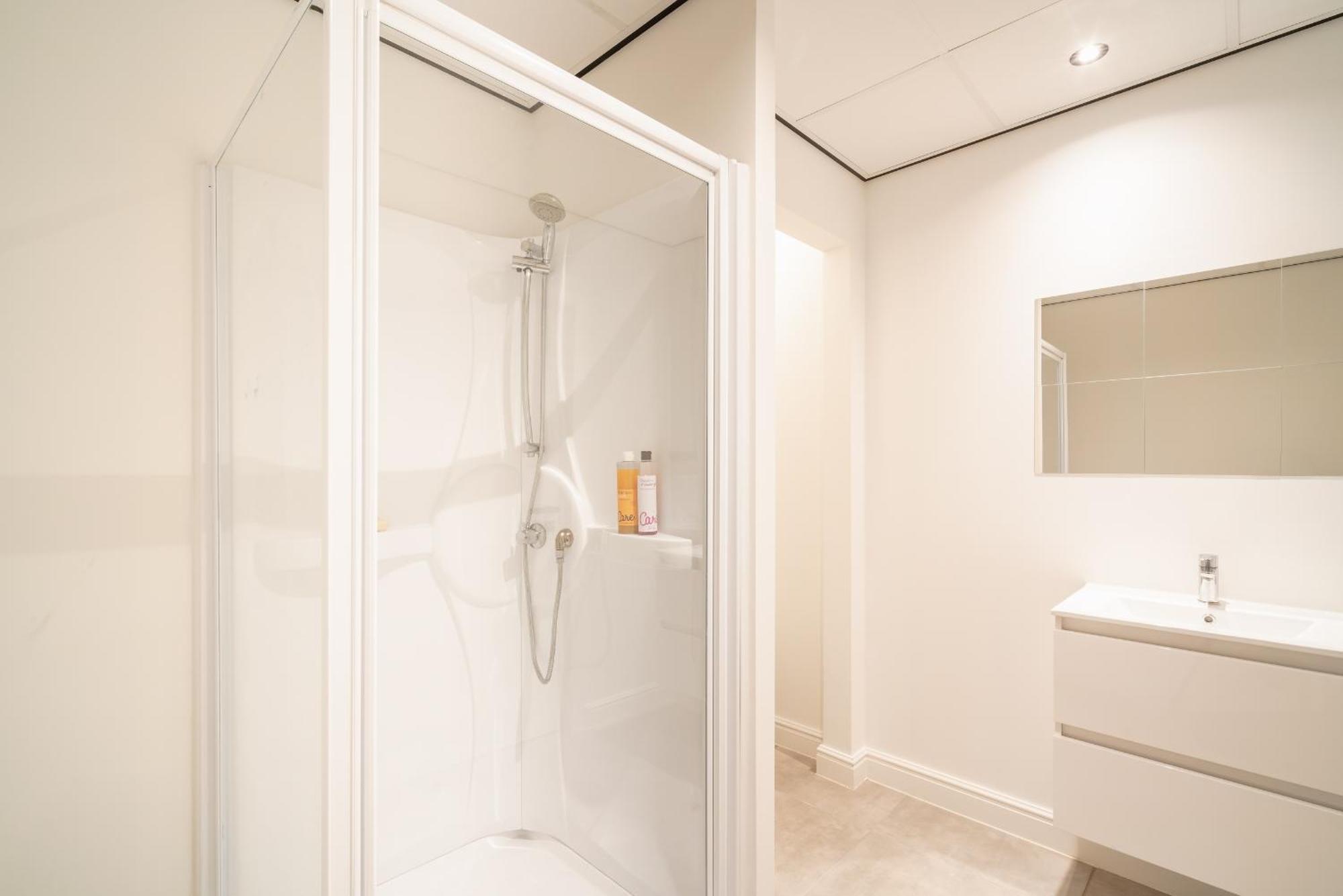 Opera Square Apartments In Antwerp Centre Екстериор снимка