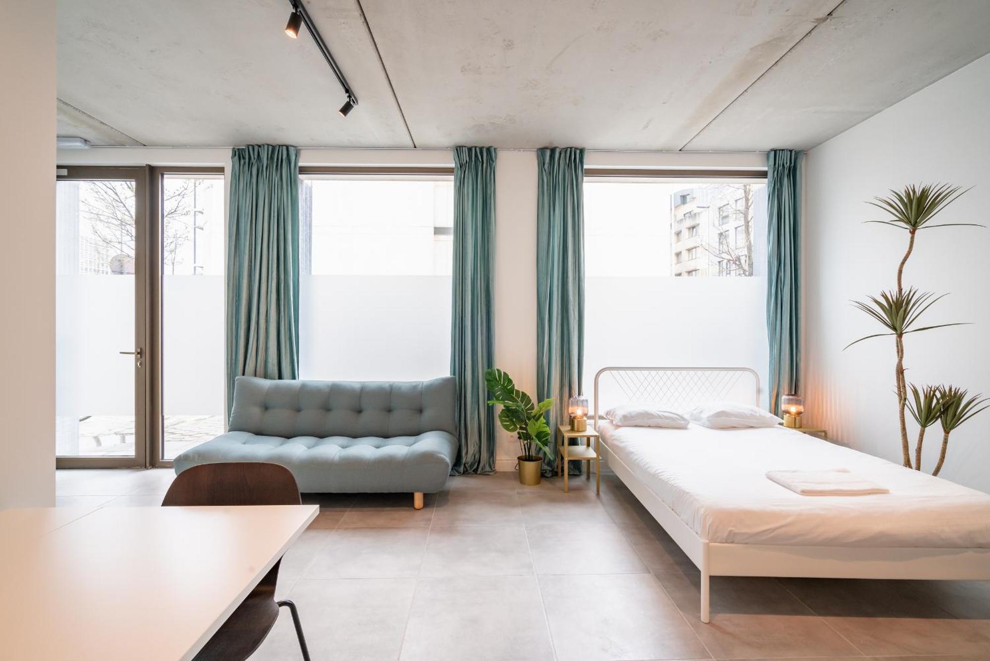 Opera Square Apartments In Antwerp Centre Екстериор снимка