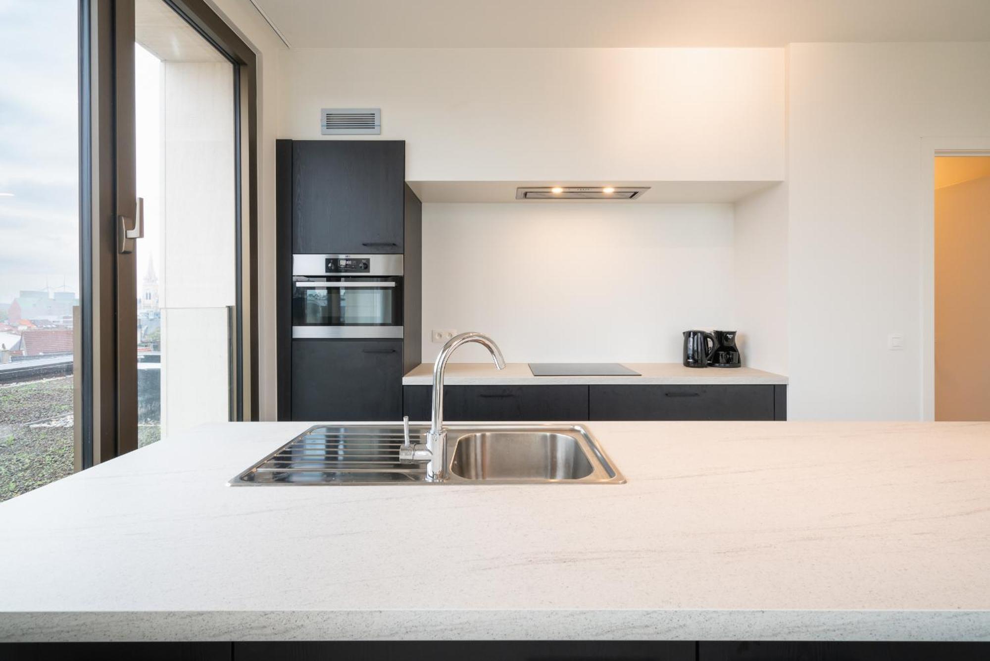 Opera Square Apartments In Antwerp Centre Екстериор снимка