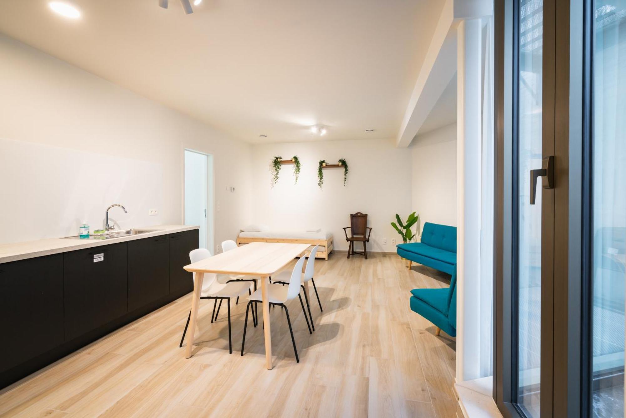 Opera Square Apartments In Antwerp Centre Екстериор снимка